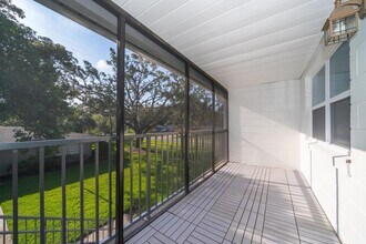 700 E Airport Blvd in Sanford, FL - Building Photo - Building Photo