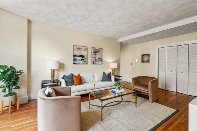 property at 37 St Paul St