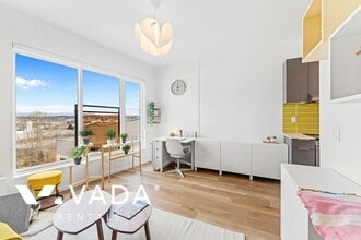 1888 Scotia St in Vancouver, BC - Building Photo - Building Photo