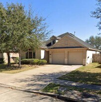 22119 Canyonwood Park Ln in Richmond, TX - Building Photo