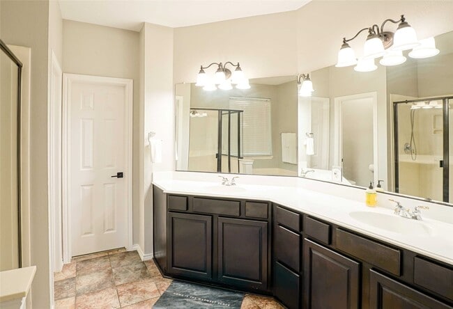 property at 2137 Goliad Cir