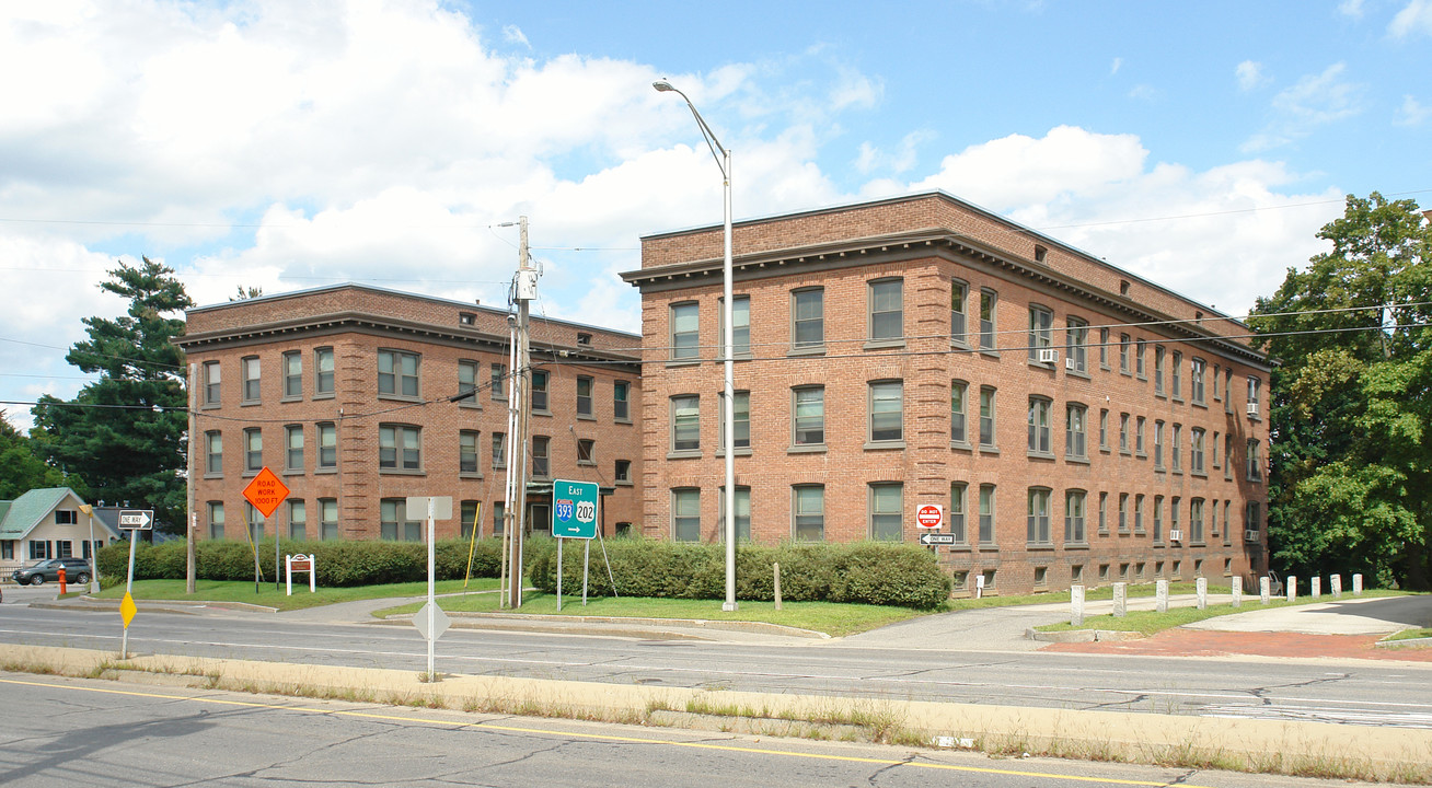 248-250 N Main St in Concord, NH - Building Photo