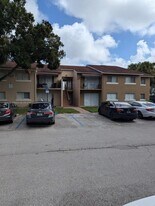 1162 Lake Terry Dr in West Palm Beach, FL - Building Photo