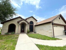4901 La Vista St in McAllen, TX - Building Photo