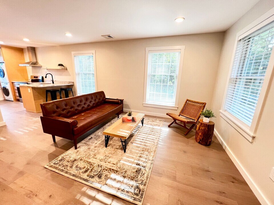 179 Butternut St in Middletown, CT - Building Photo