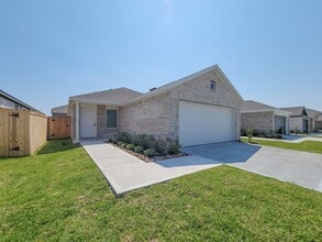1519 Gardenia Grv Ln in Crosby, TX - Building Photo - Building Photo