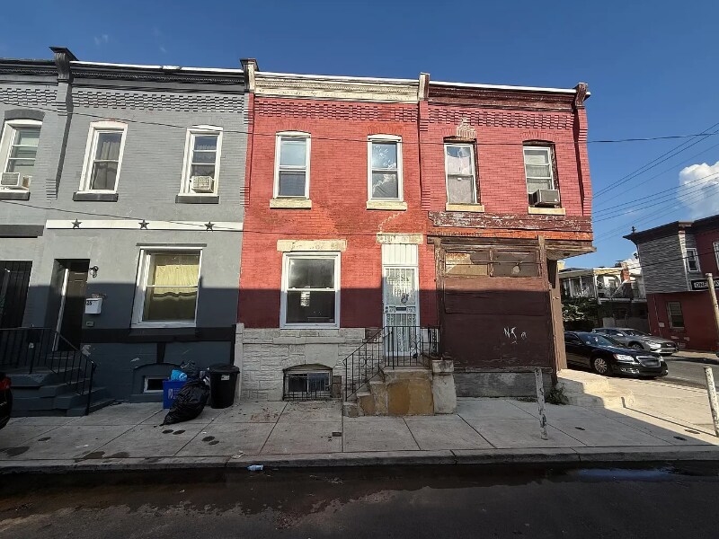 2603 N Corlies St in Philadelphia, PA - Building Photo