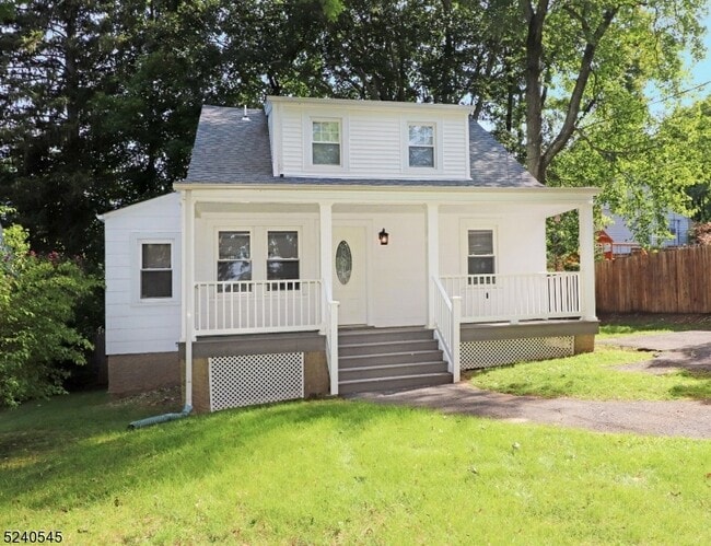 10 Cedar Ln in Chatham Township, NJ - Building Photo - Building Photo