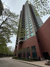 505 N Clinton St in Chicago, IL - Building Photo - Building Photo