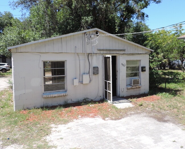 property at 505 1/2 E Virginia Ave