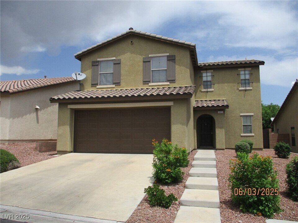 10826 Monaco Beach Ave in Las Vegas, NV - Building Photo