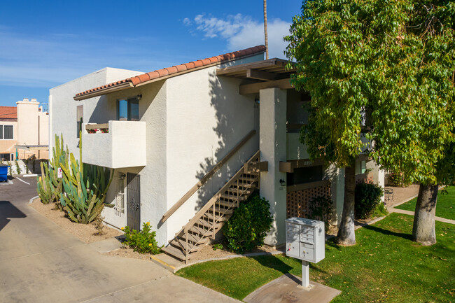 8824 N 8th St in Phoenix, AZ - Building Photo - Building Photo