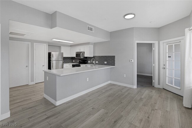property at 3400 Cabana Dr