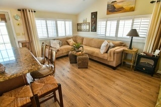 111 W Swordfish Way in Lavallette, NJ - Building Photo - Building Photo