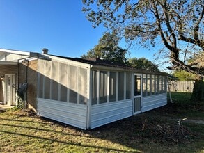 414 Shady Ln in Sikeston, MO - Building Photo - Building Photo