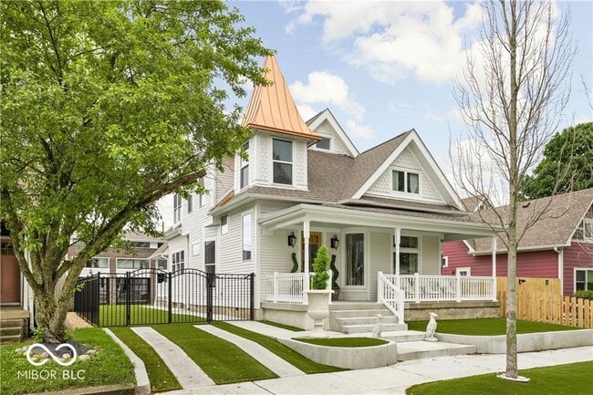 property at 929 Sanders St