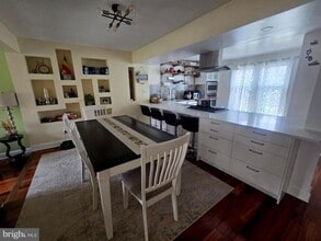 4453 Edan Mae Ct in Annandale, VA - Building Photo - Building Photo