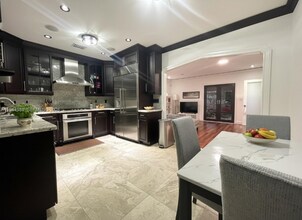 3069 SW 21st St in Miami, FL - Foto de edificio - Building Photo