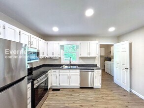 5021 Bess Moore Rd in Apison, TN - Building Photo - Building Photo