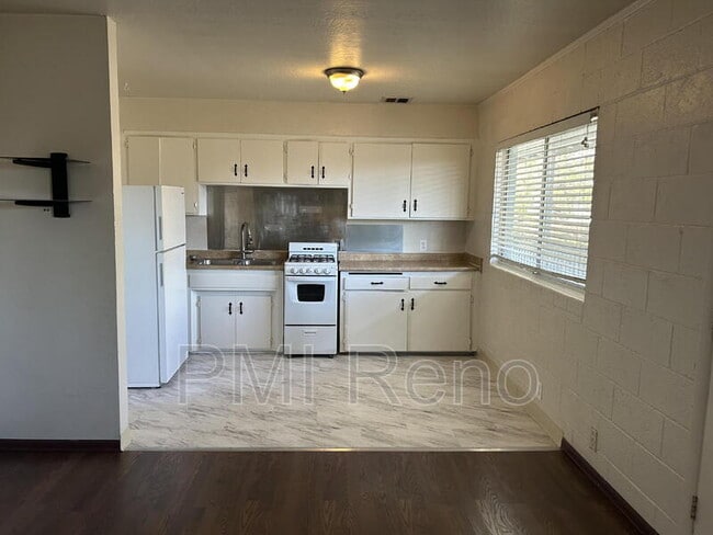 property at 2075 Patton Dr