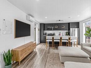 52 Mcmurray Av in Toronto, ON - Building Photo - Building Photo