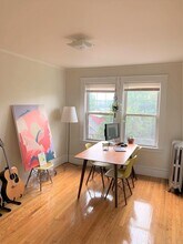 156 Summer St, Unit 5 in Somerville, MA - Foto de edificio - Building Photo