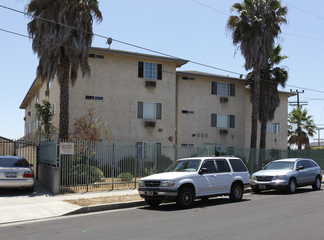 650 W 127th St in Los Angeles, CA - Building Photo - Building Photo