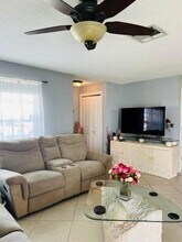 4301 NW 1st Terrace in Pompano Beach, FL - Foto de edificio - Building Photo