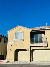 6122 Pine Villa Ave in Las Vegas, NV - Building Photo - Building Photo