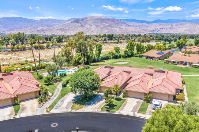 181 Cam Arroyo S in Palm Desert, CA - Foto de edificio - Building Photo