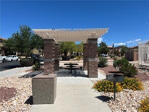 4421 Mount Penteli Ave in North Las Vegas, NV - Building Photo - Building Photo