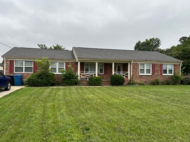 752 Kempsville Rd