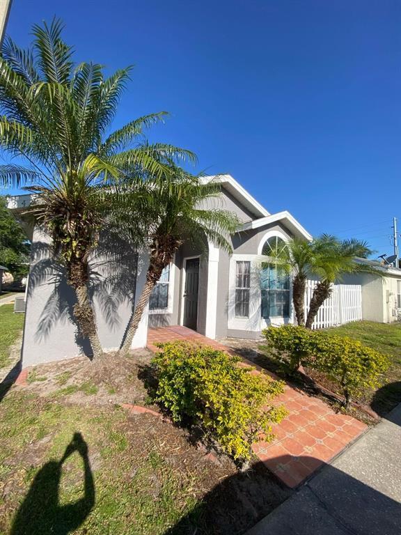 property at 2451 Harbor Town Dr