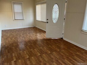 5868 N Linville St in Westland, MI - Building Photo - Building Photo