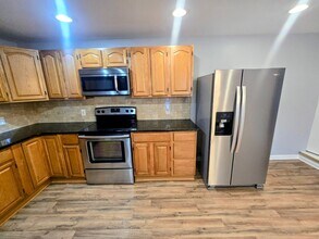 1542 Washington St in Easton, PA - Building Photo - Building Photo