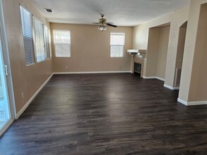 43374 Chico Dr in Temecula, CA - Building Photo - Building Photo