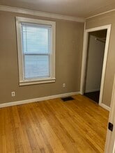 823 Cherry St in Oshkosh, WI - Building Photo - Building Photo