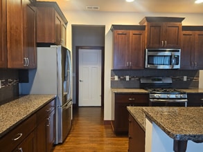 1114 145th Pl SW in Lynnwood, WA - Building Photo - Building Photo