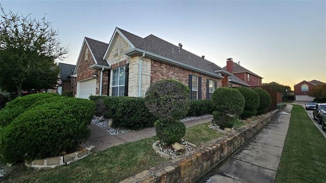 8207 Persimmon St in Irving, TX - Building Photo - Building Photo