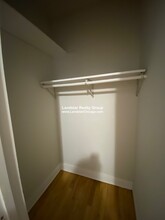 734 Reba Pl, Unit E2 in Evanston, IL - Building Photo - Building Photo