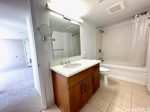 1009 Kapiolani Blvd in Honolulu, HI - Foto de edificio - Building Photo