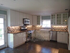 1705 Arcadian Ave in Chico, CA - Building Photo - Building Photo