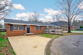 3332 Gundy Dr in Chattanooga, TN - Building Photo - Building Photo
