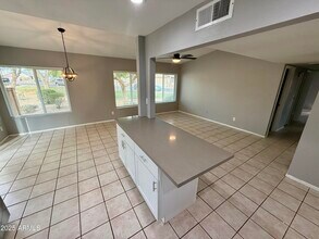 14801 N 25th Dr in Phoenix, AZ - Building Photo - Building Photo