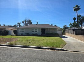 4820 Granada Ave in Riverside, CA - Building Photo