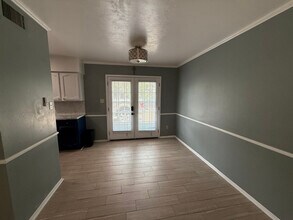 130 Mimosa Pl in Lafayette, LA - Foto de edificio - Building Photo