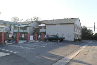 Monticello West Apartments in Costa Mesa, CA - Building Photo - Building Photo