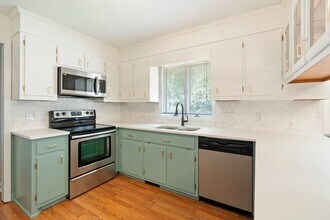 982 Whistling Wind in Sanford, NC - Building Photo - Building Photo