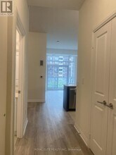 3270 Sheppard Ave E in Toronto, ON - Building Photo - Building Photo