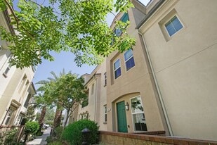 141 Eureka Pl in Upland, CA - Building Photo